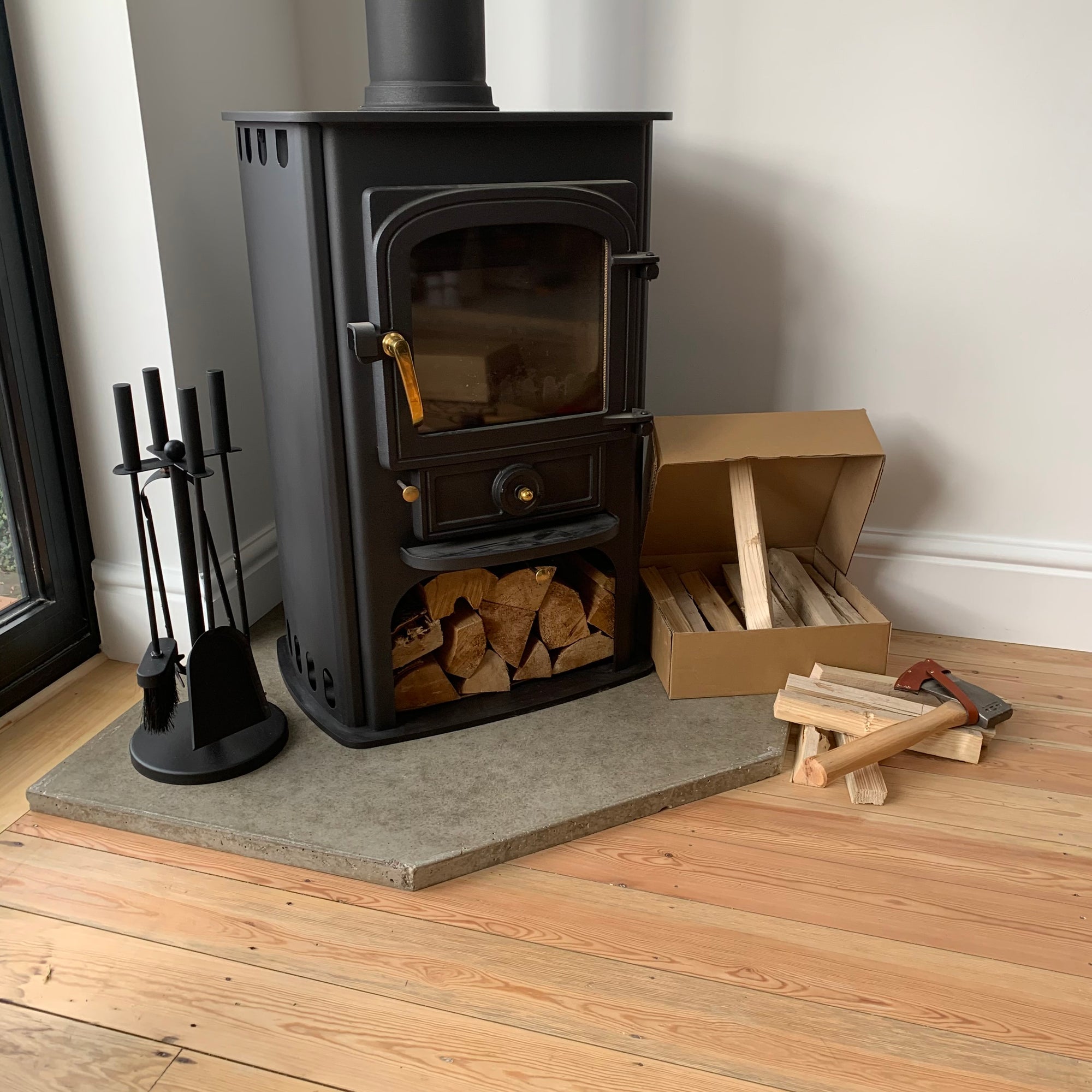 Kindling in an eco box