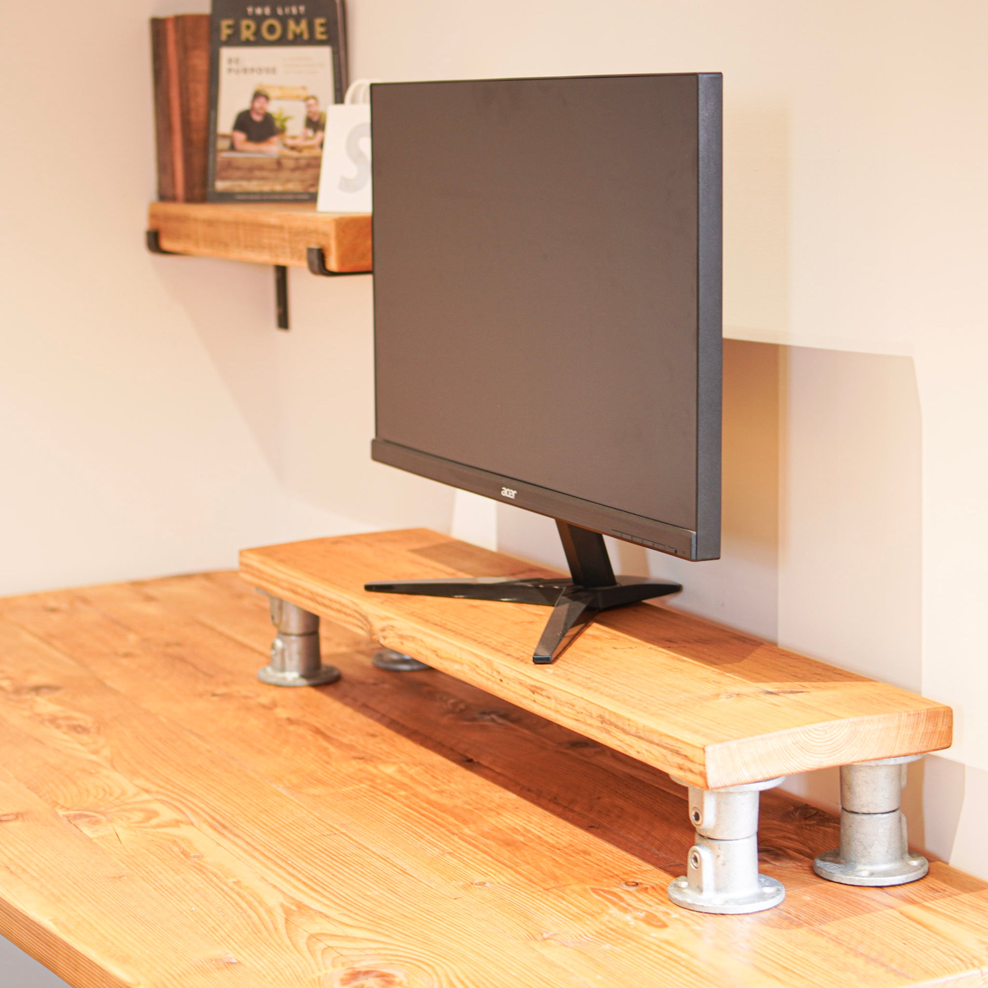 Industrial monitor stand