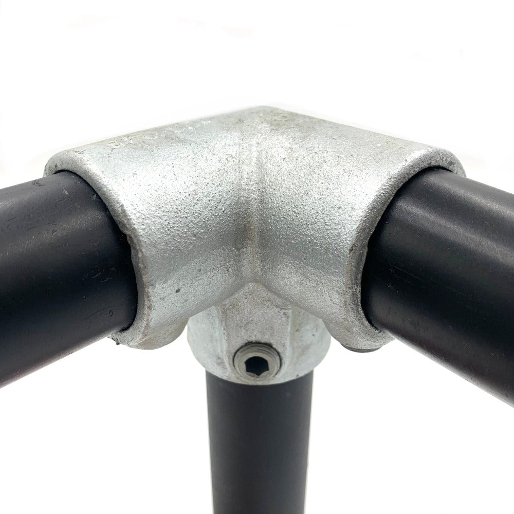 Scaffold Tube Clamp - 90 Degree 3-Way Top Rail Corner (STC-128)