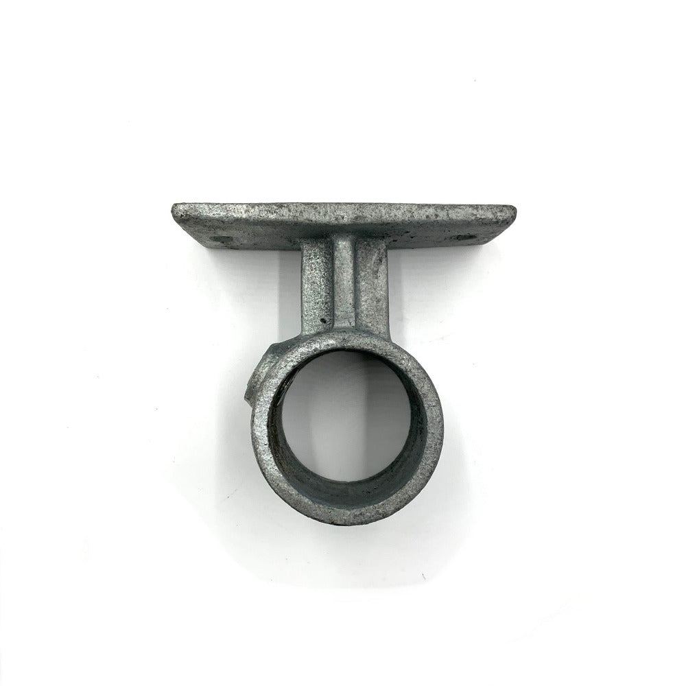 Metal bracket to attach scaffold tuning horizontally to wall