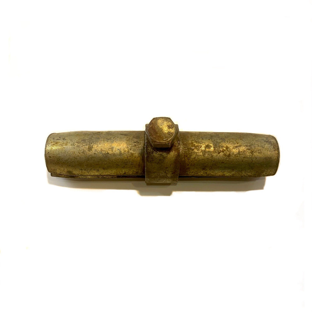Original rusty scaffold tube connector with fastening pin